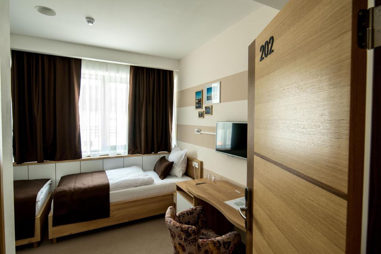 Hotel Novitas Livno Εξωτερικό φωτογραφία