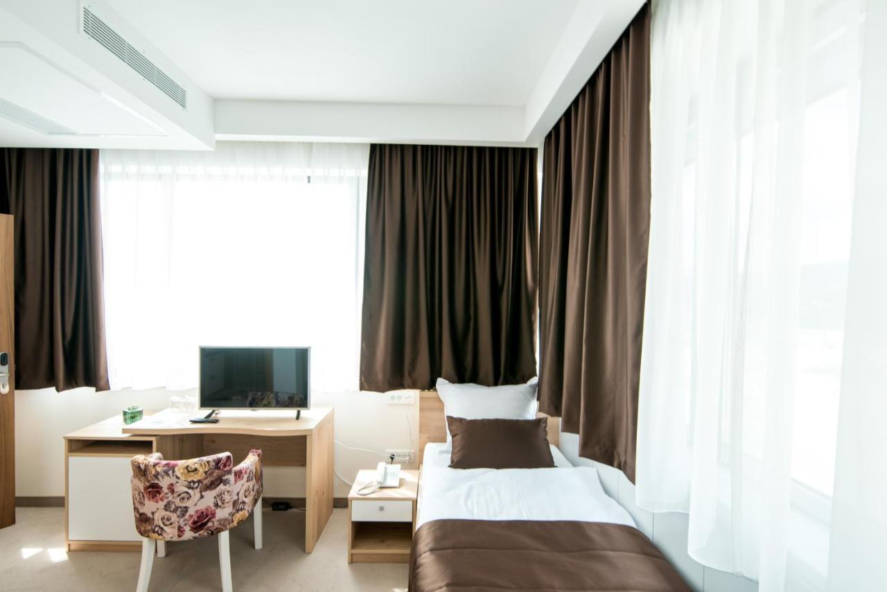 Hotel Novitas Livno Εξωτερικό φωτογραφία