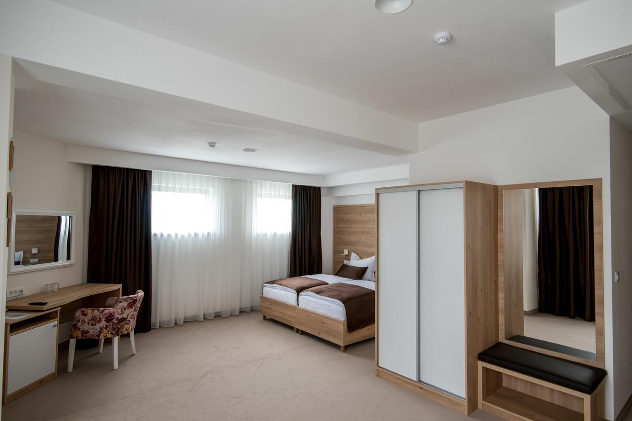 Hotel Novitas Livno Εξωτερικό φωτογραφία